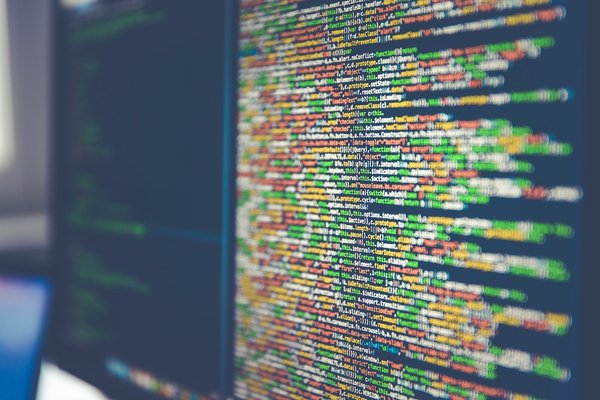Apache Hadoop : La solution révolutionnaire pour le Big Data, le stockage et le traitement avec MapReduce et Clusters